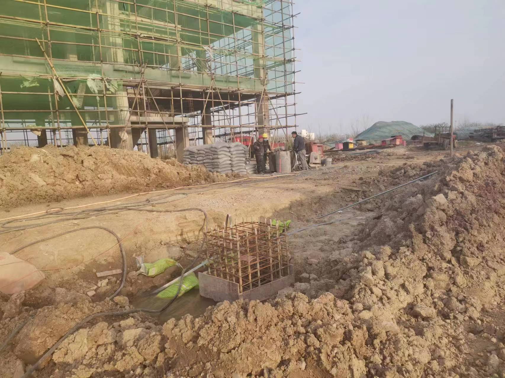 丹棱当桥梁出现裂缝的时候应该及时加固修补